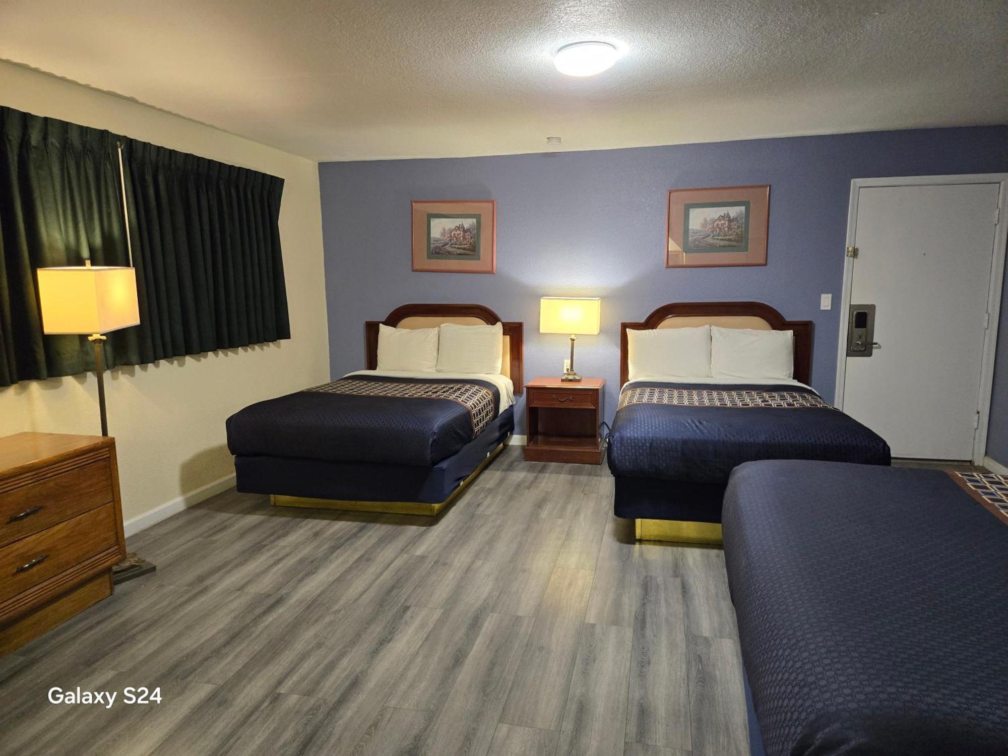 Rodeway Inn & Suites Blythe I-10 Екстер'єр фото