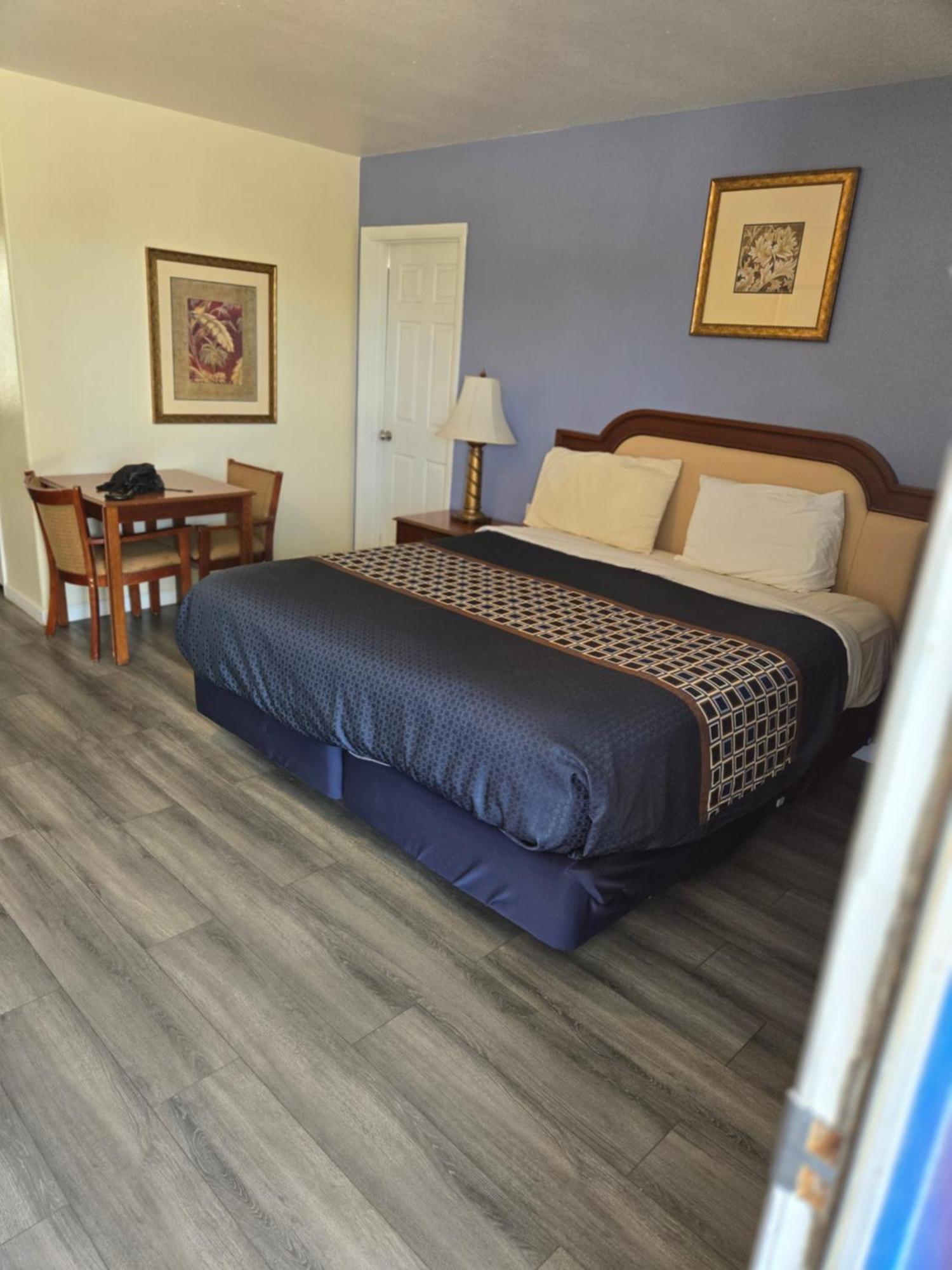 Rodeway Inn & Suites Blythe I-10 Екстер'єр фото
