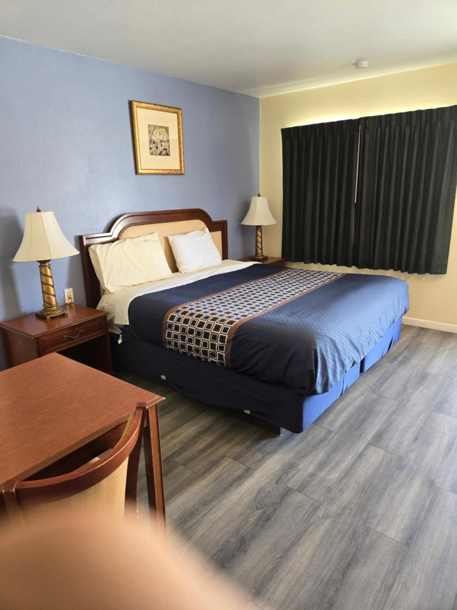 Rodeway Inn & Suites Blythe I-10 Екстер'єр фото