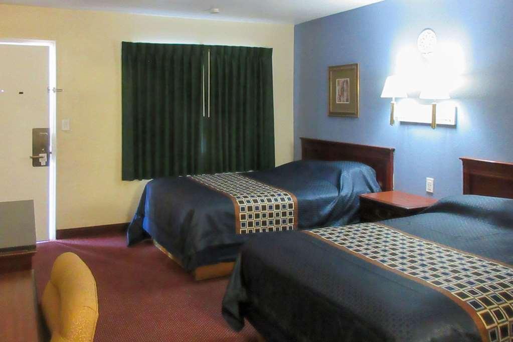 Rodeway Inn & Suites Blythe I-10 Номер фото